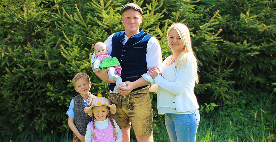 Dachdeckermeister Haupt Alexander mit Familie